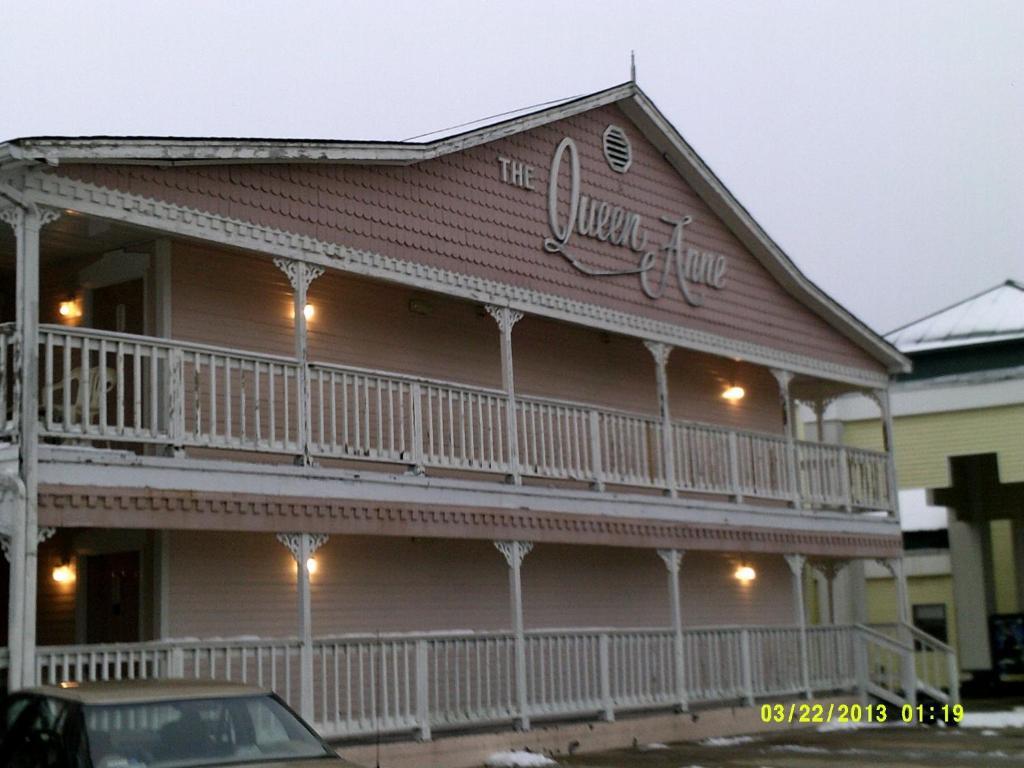 The Queen Anne I Hotel Branson Exterior photo